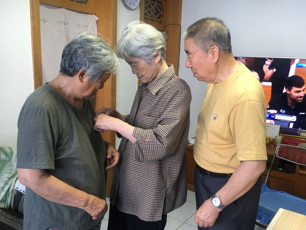刘静平111.jpg