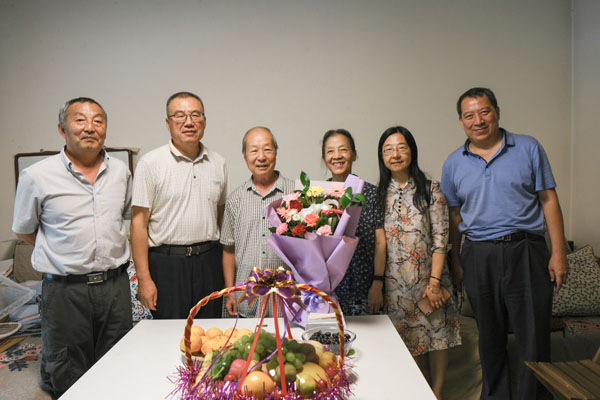 cacc8cf469814057beba2fa7c7a5ac38.jpg 张继澍葛秀荣夫妇.jpg