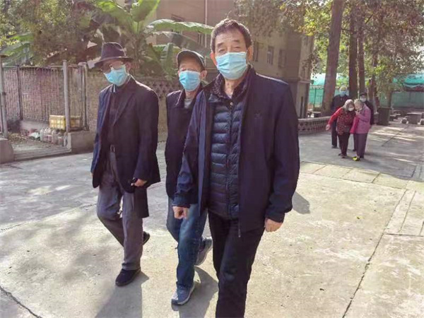 喜迎二十大金秋健步走4.jpg